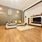 Holiday Apartments Bucharest Apartment
