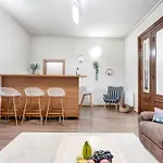 Holiday Apartments Bucharest Apartment *