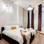 Holiday Apartments Bucharest Apartment *