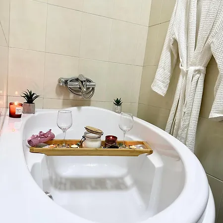 Holiday Apartments Bucharest *