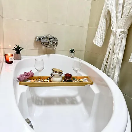 Holiday Apartments Bucharest *