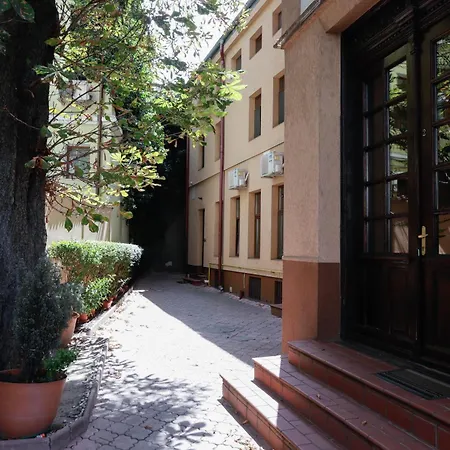 Holiday Apartments Bucharest Apartman *