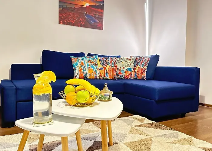 Appartement Holiday Apartments Bucharest Boekarest