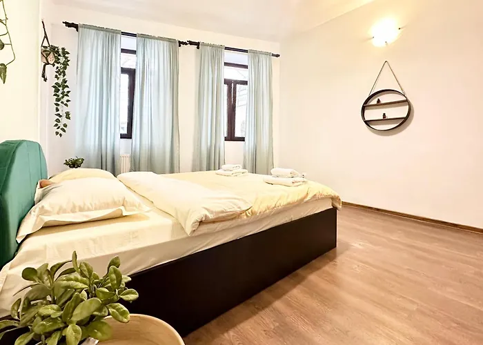 Appartement Holiday Apartments Bucharest Boekarest