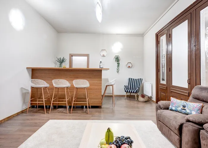 Holiday Apartments Bucharest Διαμέρισμα *