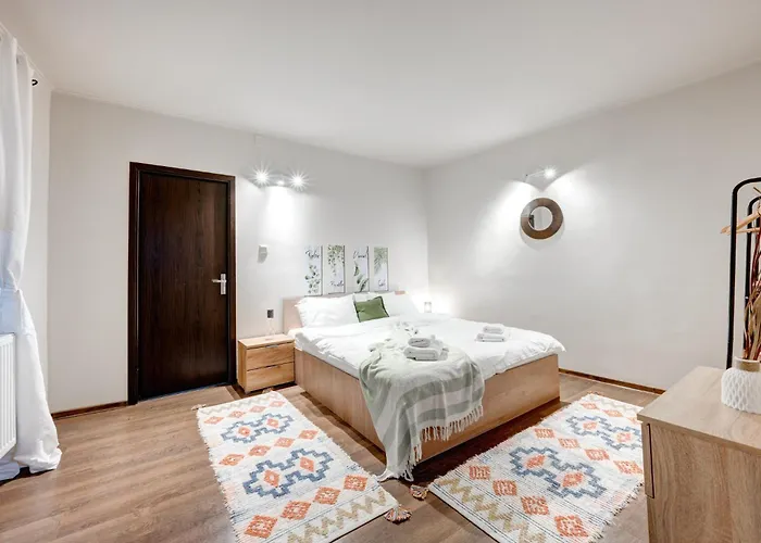 Holiday Apartments Bucharest Διαμέρισμα *